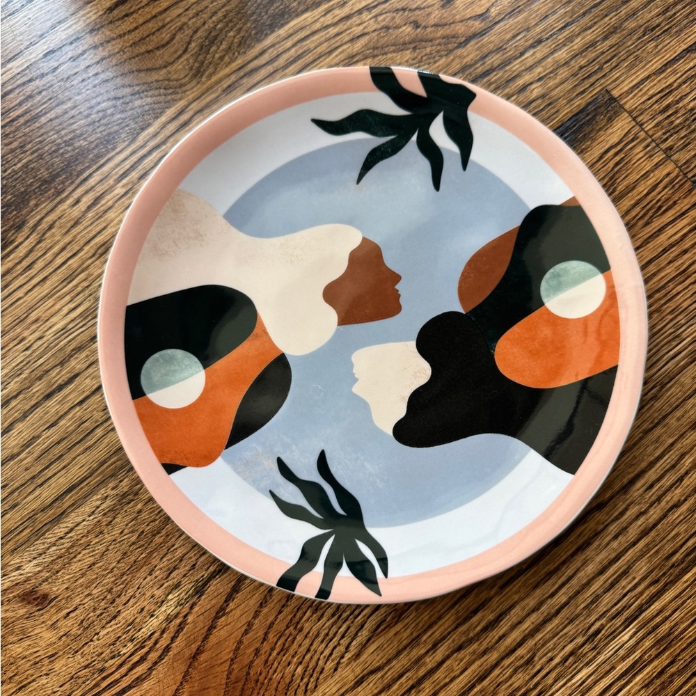 Maggie Stephenson for Anthropologie Set of Two Dessert Plates - Picture 5 of 5